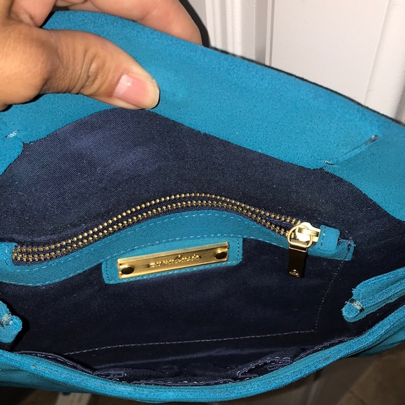 COPY - Zara envelope clutch - Picture 4 of 6